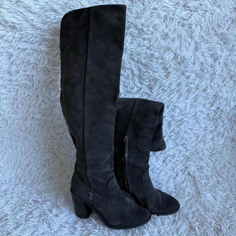 Dolce Vita Gray Suede Over the Knee Boots with Stacked Heel Size 7.5